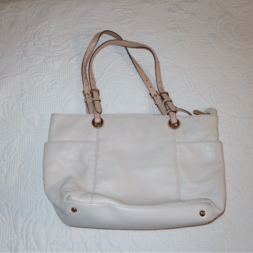 Cream Michael Kors bag